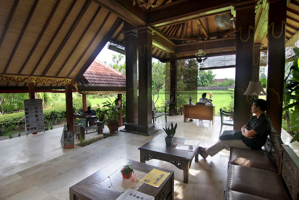Collection O Ubud Near Central Ubud Formerly Hotel Suly 35/60