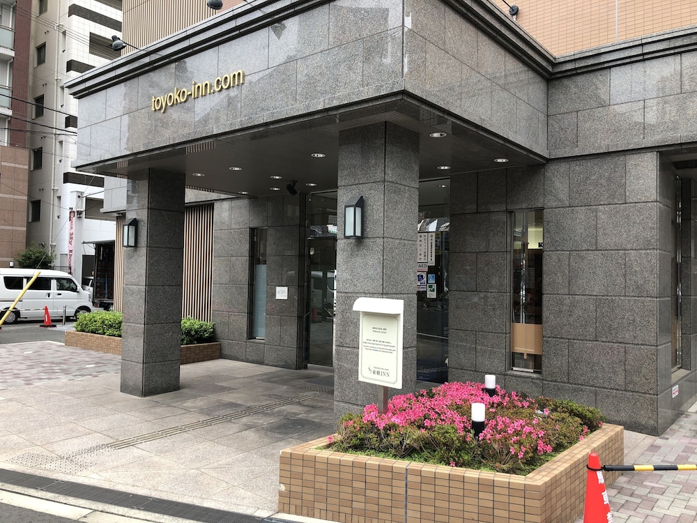 Toyoko Inn Hankyu Juso Eki Nishiguchi 12/69