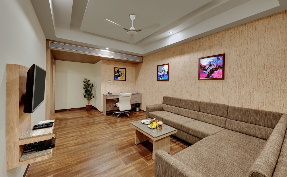Anaya Beacon Hotel 20/23