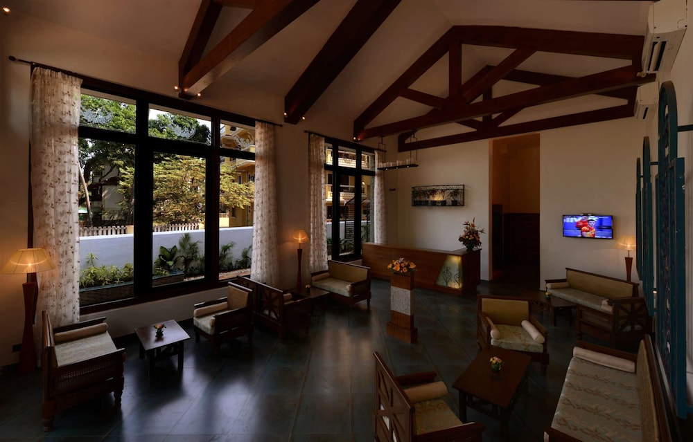 Golden Tulip Candolim Goa 44/77