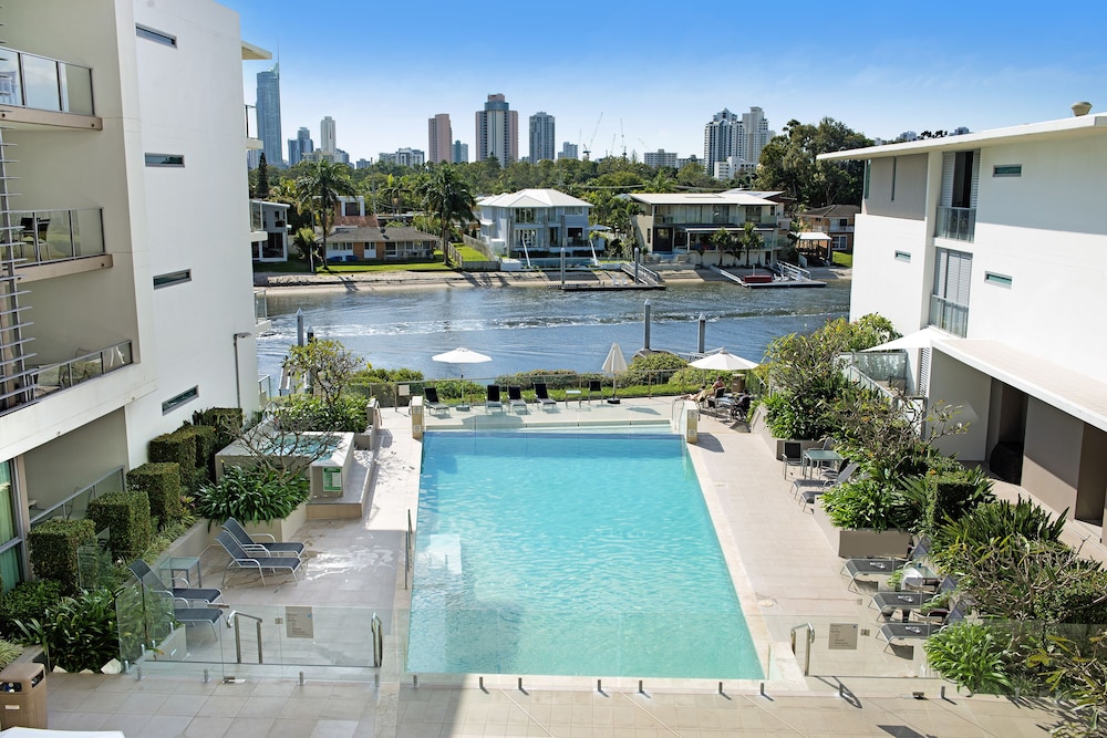 Ultiqa Freshwater Point Resort 56/63