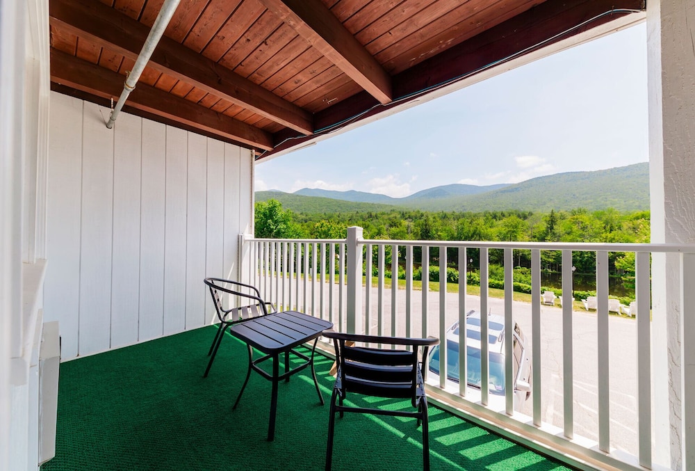 Indian Head Resort 44/69