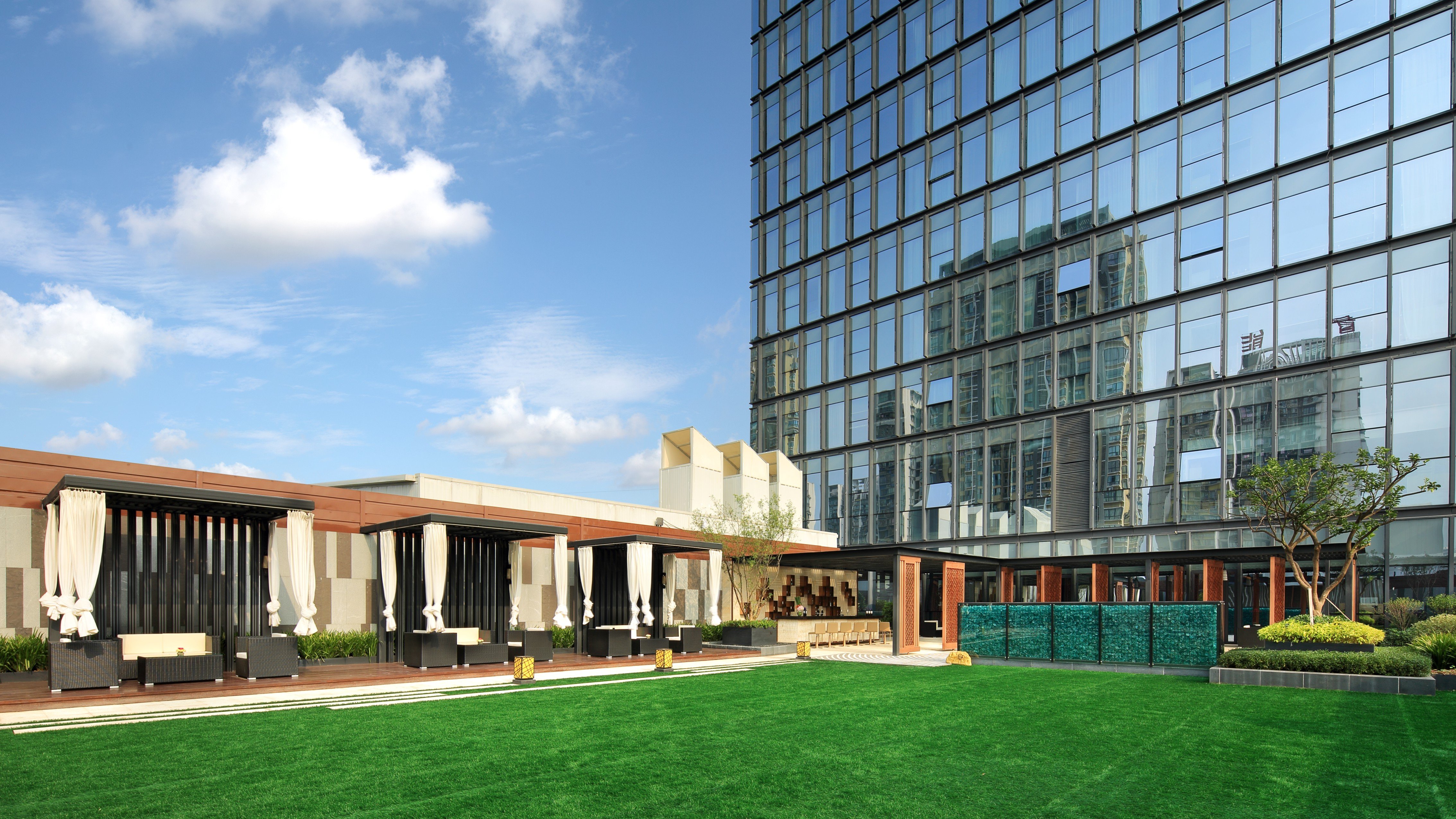 Crowne Plaza Yibin 6/36