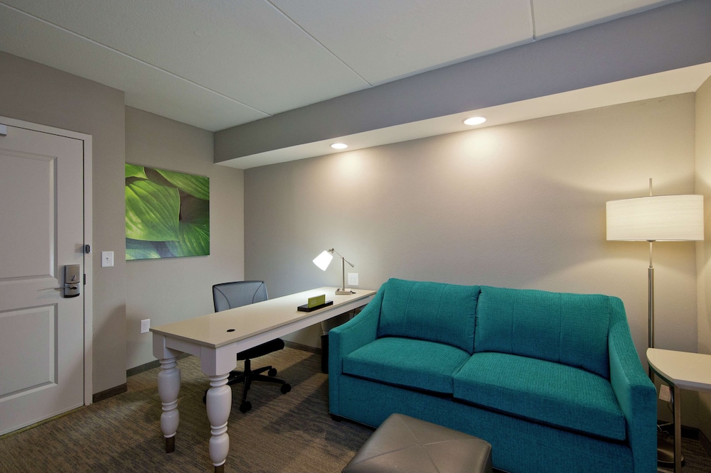 HILTON GARDEN INN MARTINSBURG 26/67