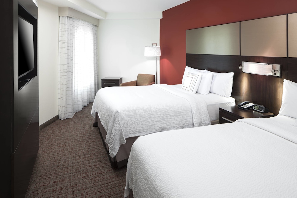 Residence Inn Near Universal Orlando 13/48