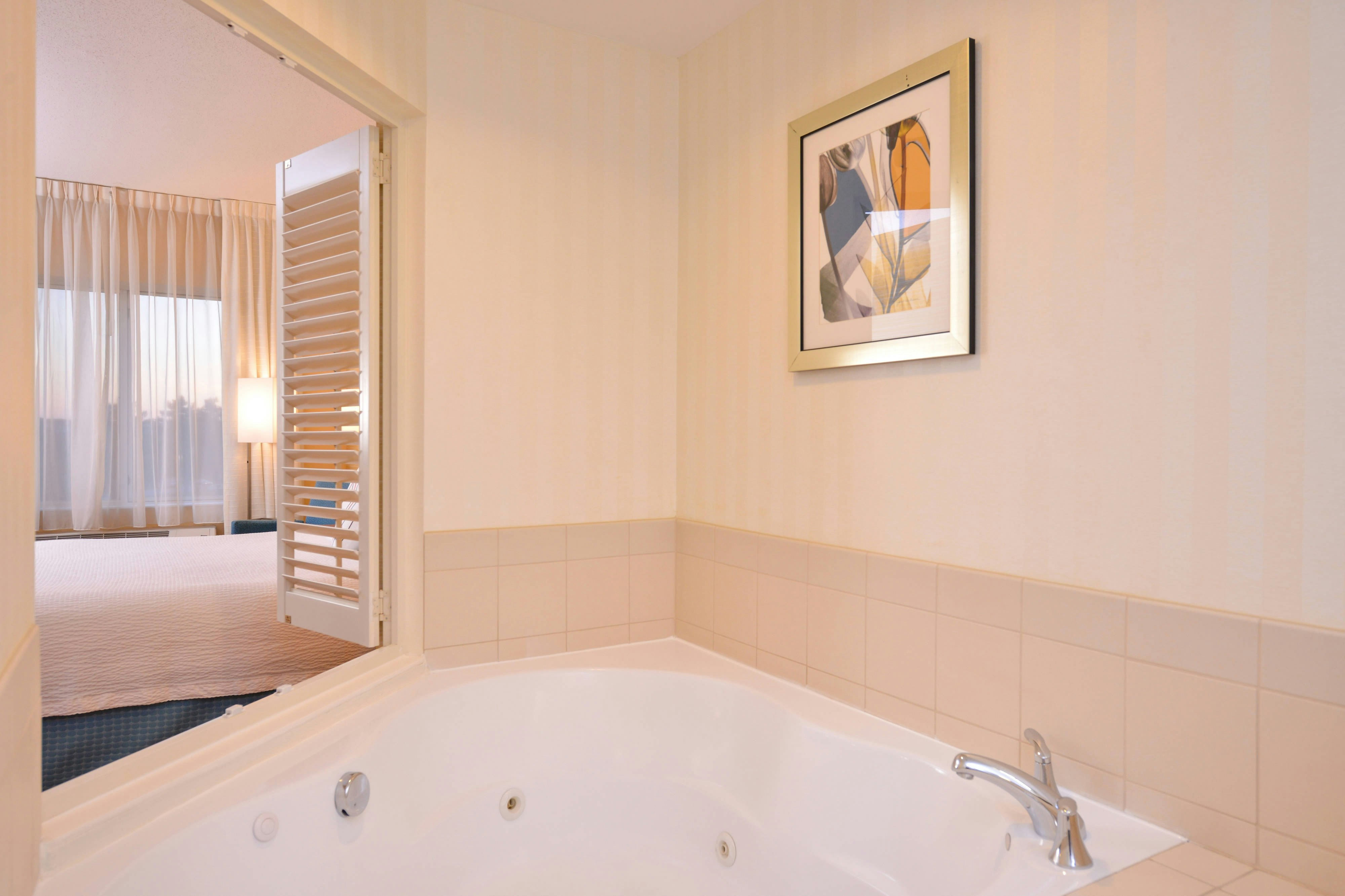 Fairfield Inn & Suites by Marriott White Marsh 33/33