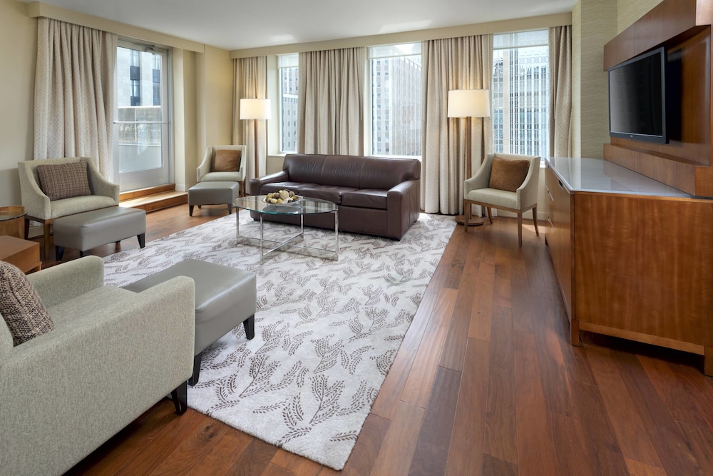 The Westin Minneapolis 28/42