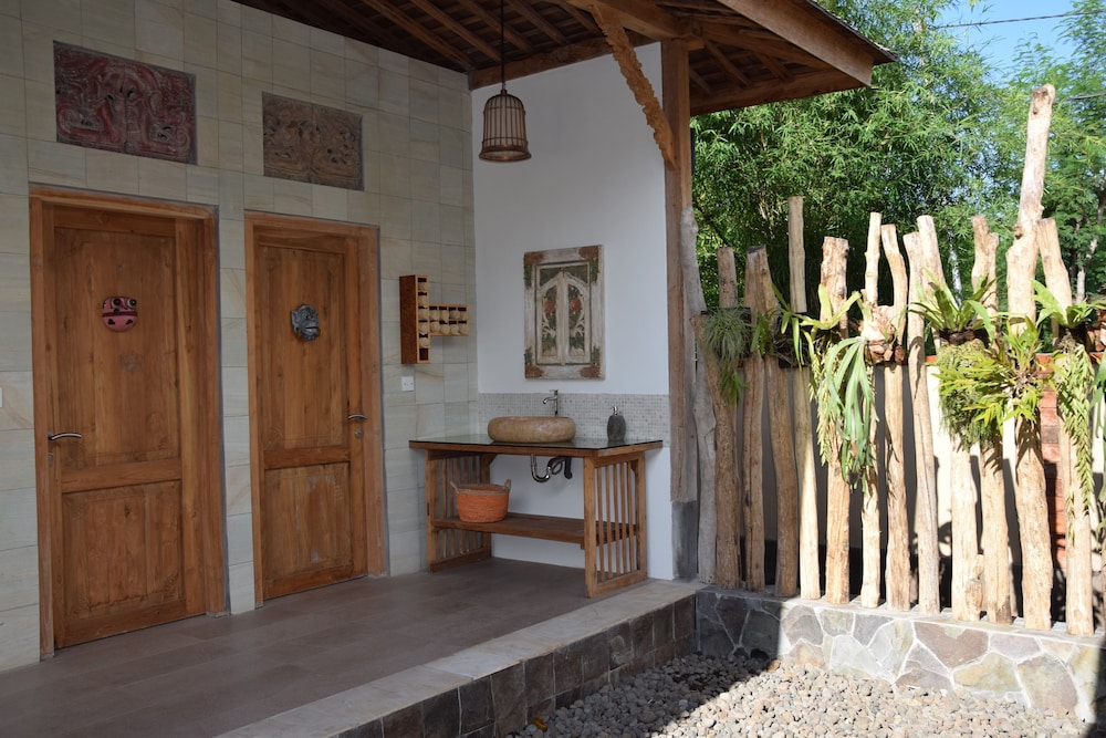 Sun Suko Boutique Retreat 25/69