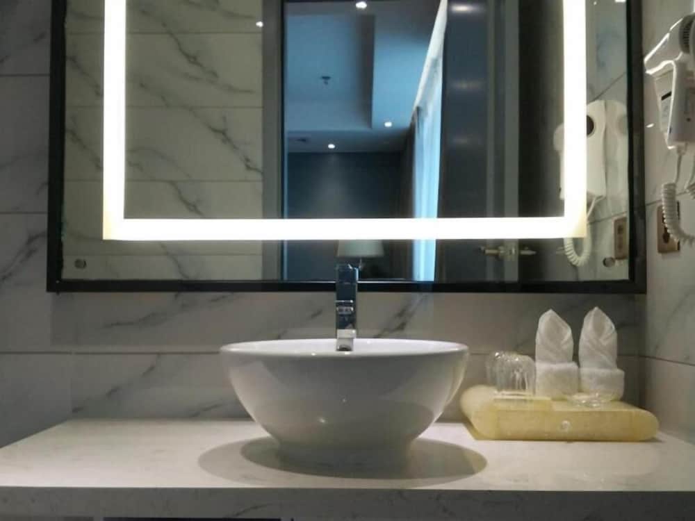 GREENTREE INN SHANTOU CHENGJIANG ROAD BUSINESS HOTEL 31/32