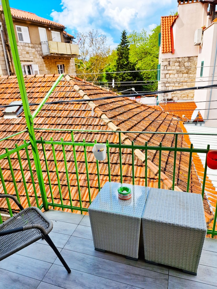 Croparadise Hostel 41/50