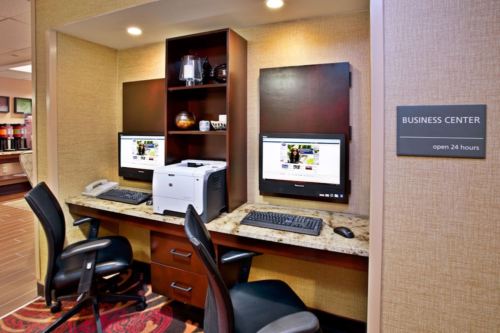 Hampton Inn Marietta 54/58