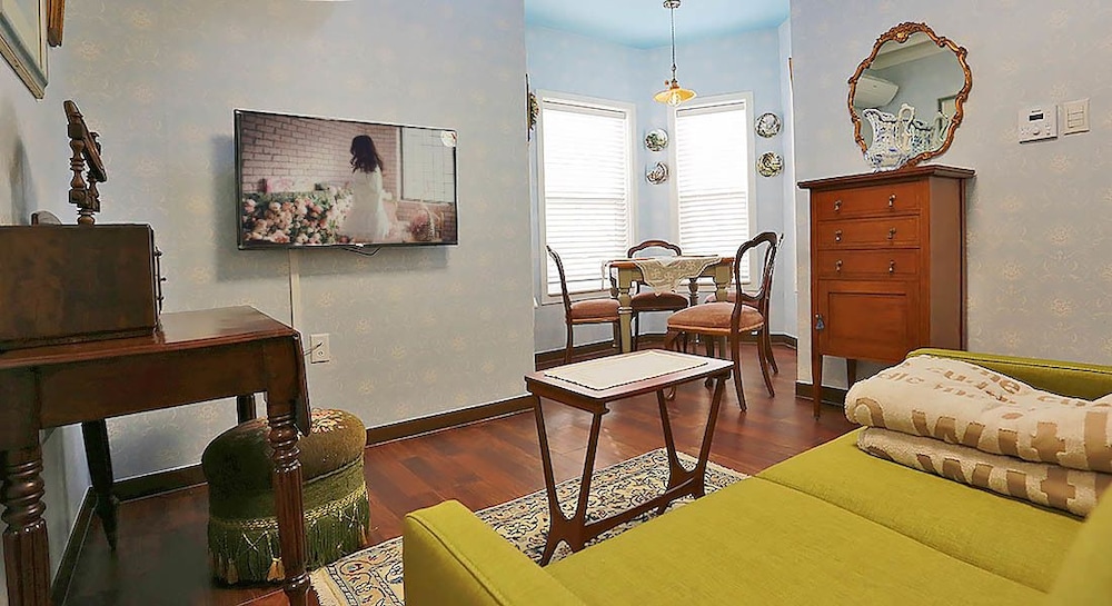 Kismet Cottage 14/26