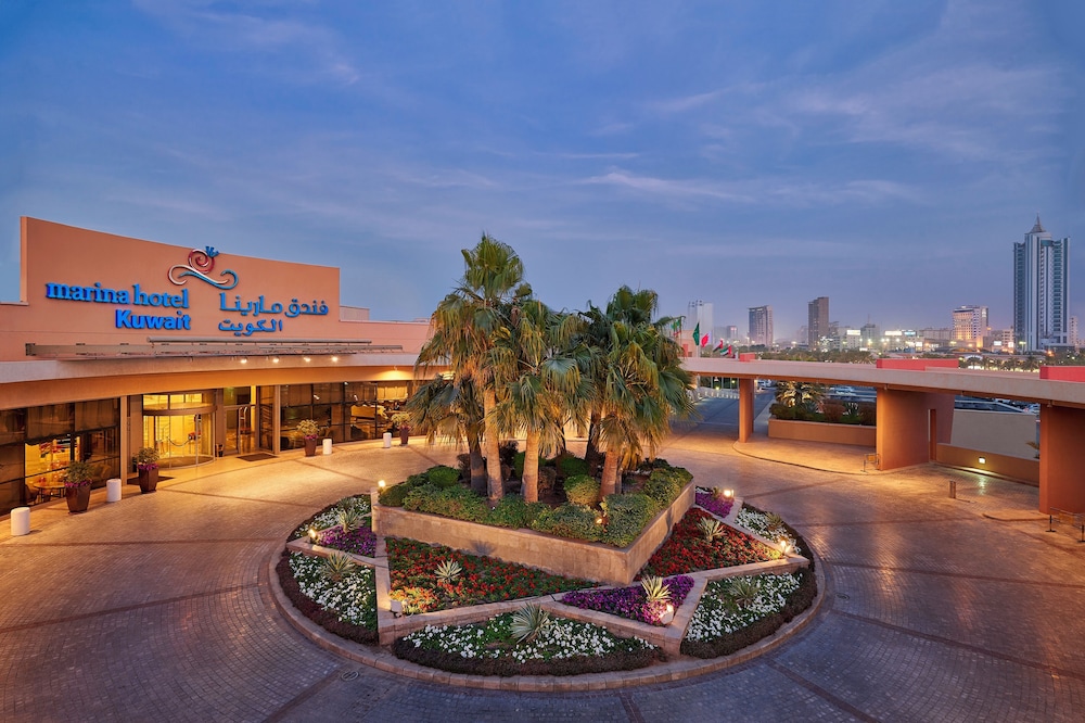 Marina Hotel Kuwait 5/67