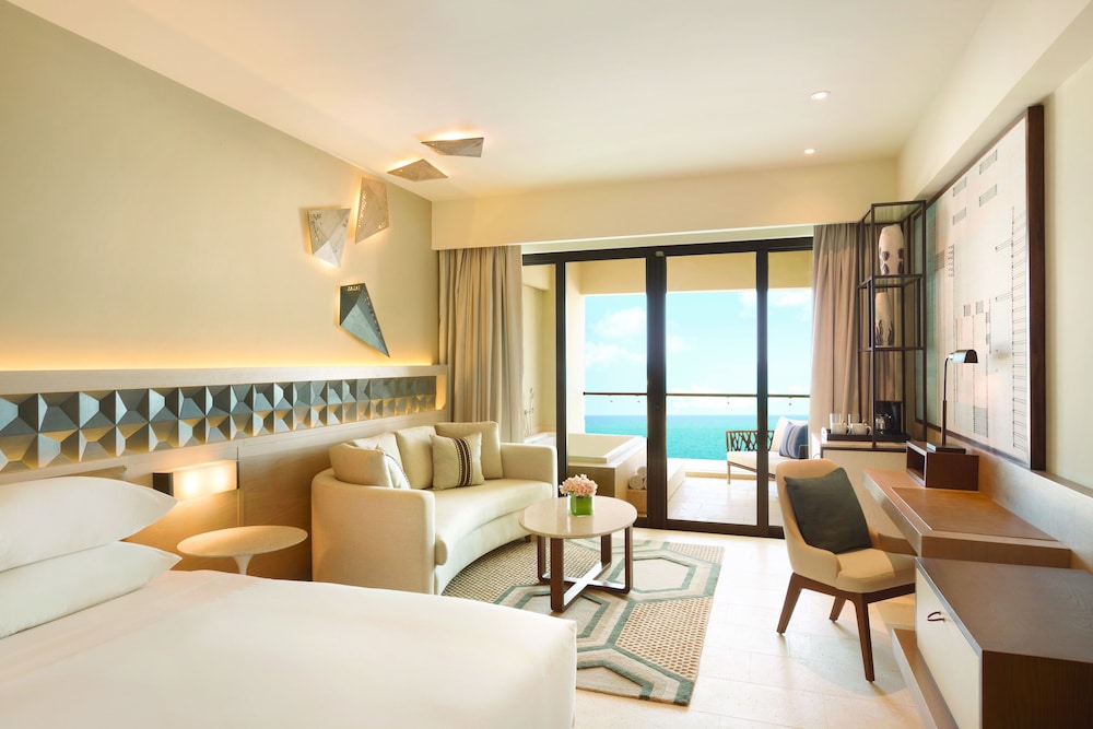 Turquoize at Hyatt Ziva Cancun Adults Only 10/50