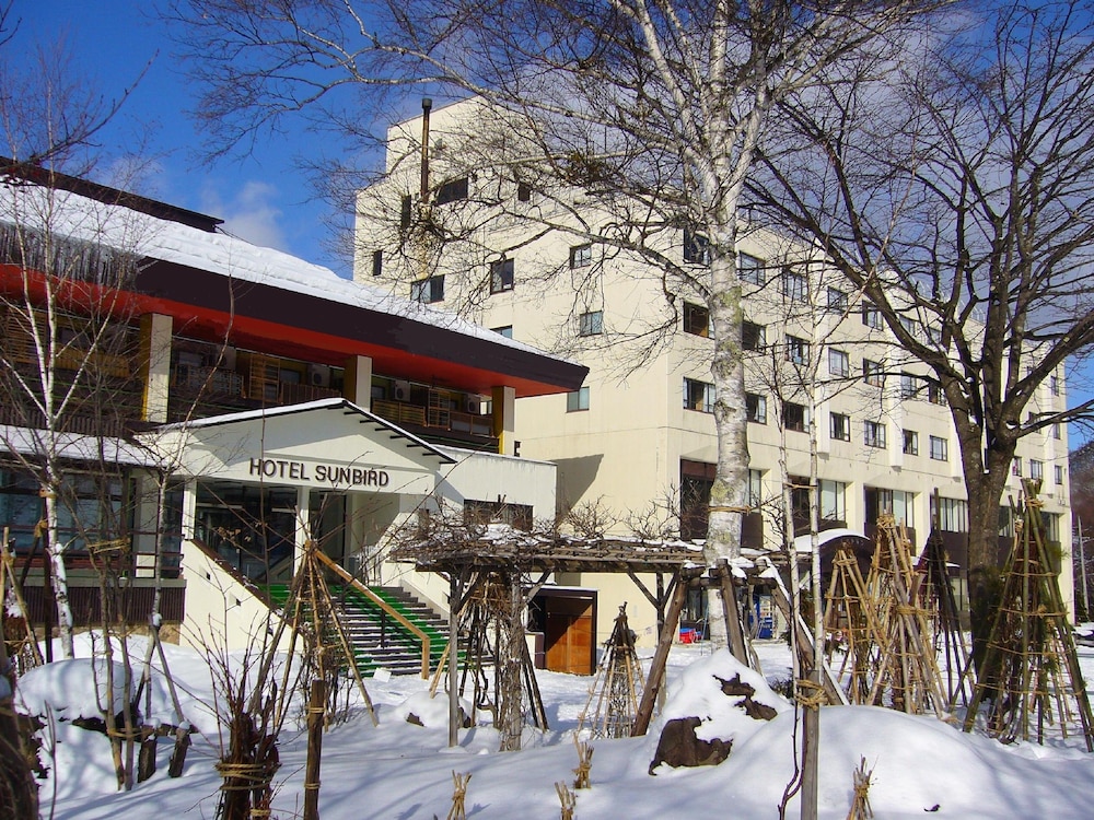 Hotel Sunbird 5/50
