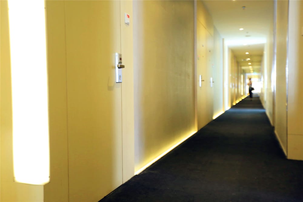 Colour Inn Shenzhen Dongmen Branch 59/66