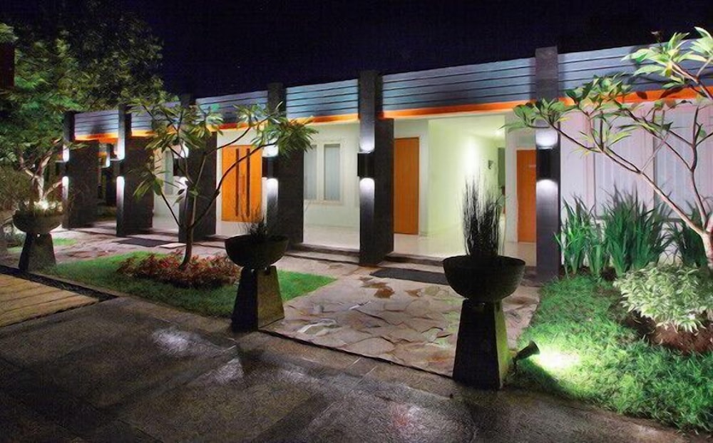 HOTEL GRIYA ASRI 20/28