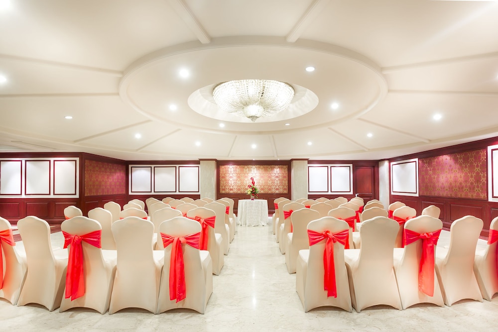 Grand Chennai By Grt Hotels Formerly Grt Grand 37/51
