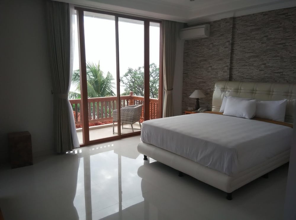 Hotel Wahyu Dana 4/46