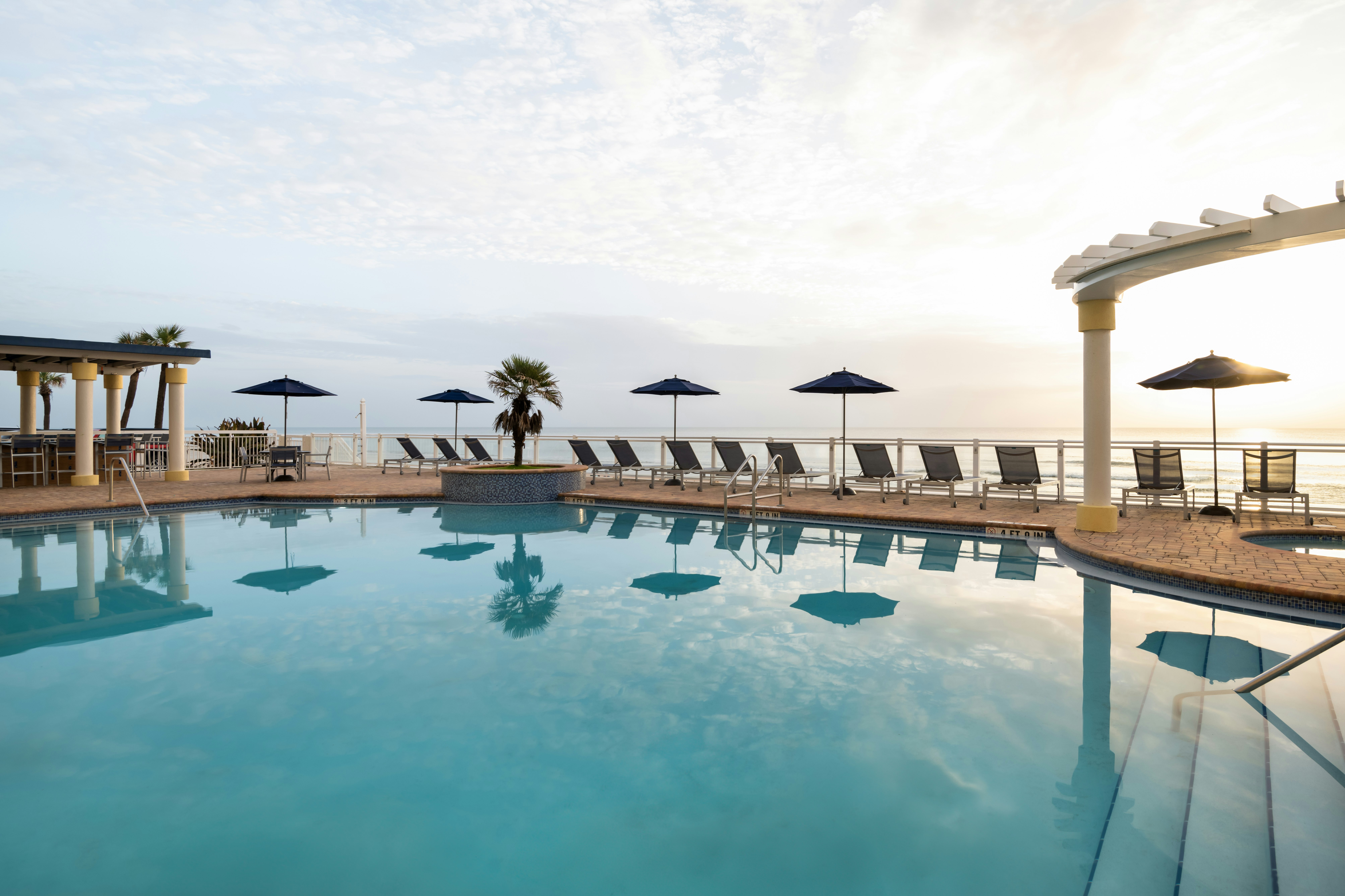 Hilton Garden Inn Daytona Beach Oceanfront 58/58