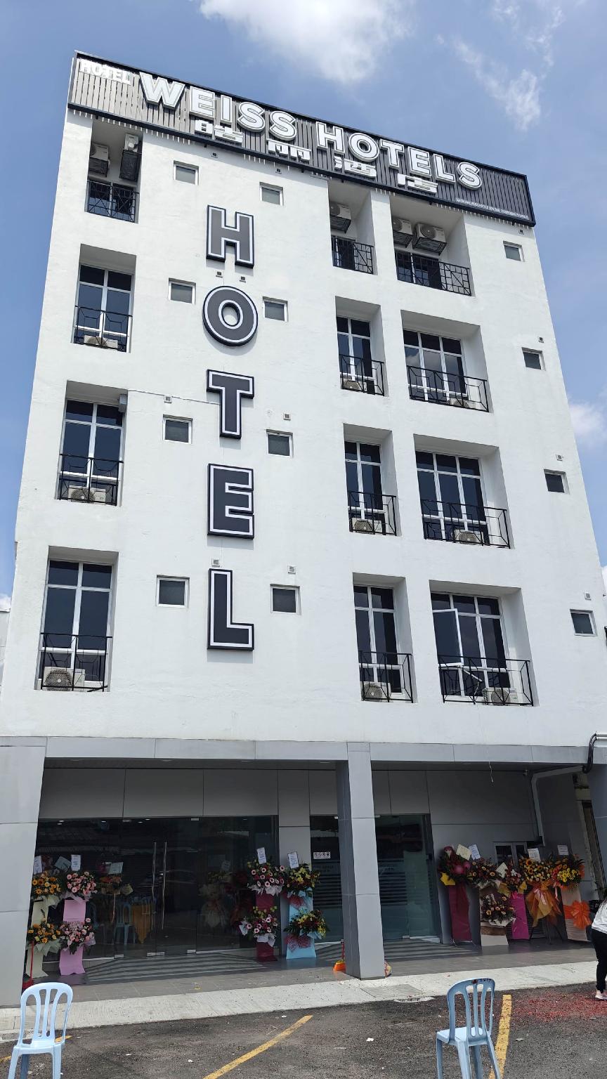 Weiss Hotels Kepong Baru 7/35