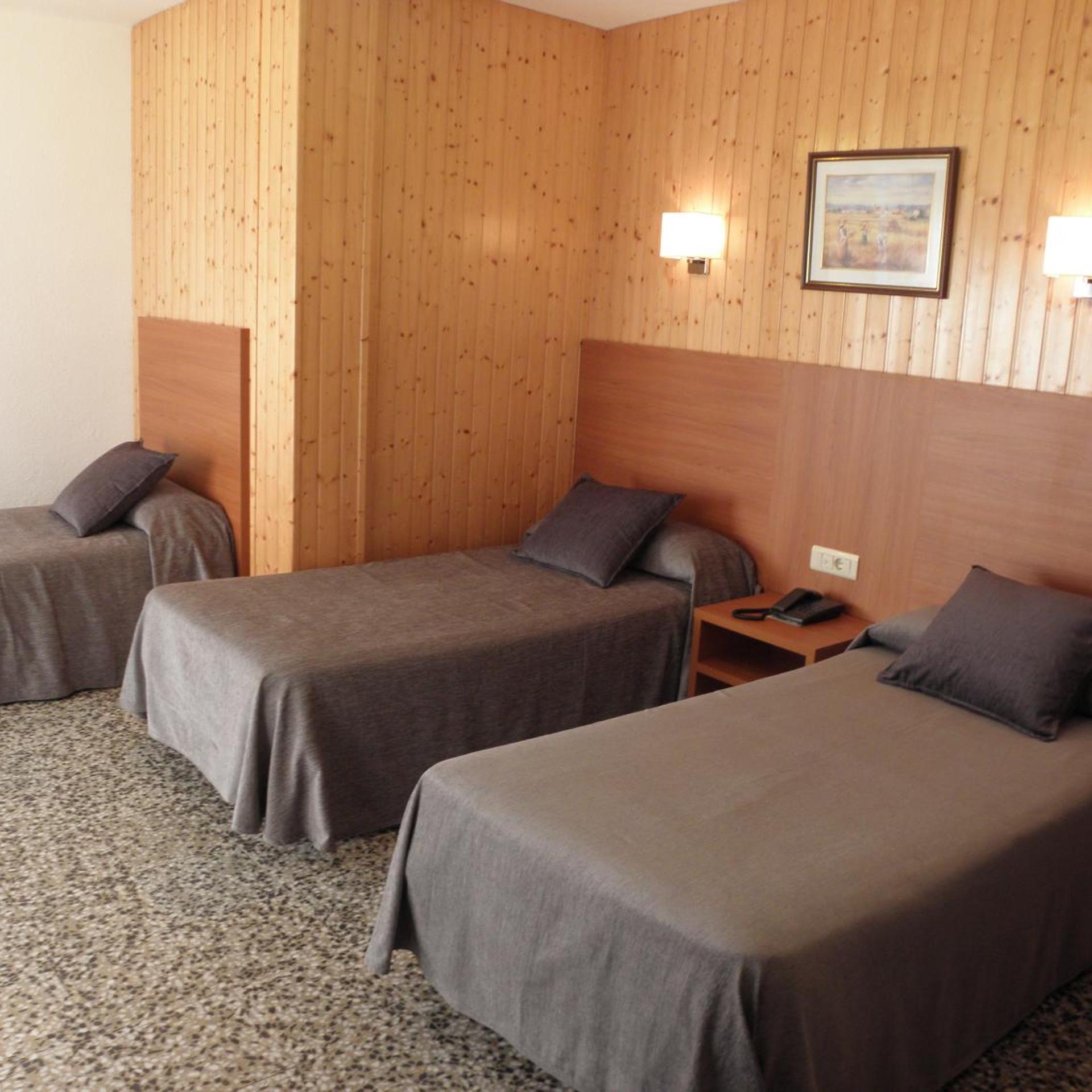Hotel Jardin 25/58