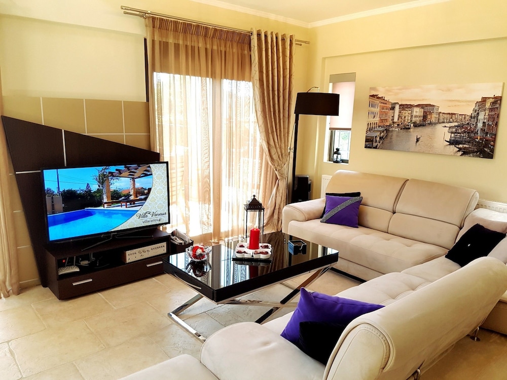 Villa Vanessa 12/32
