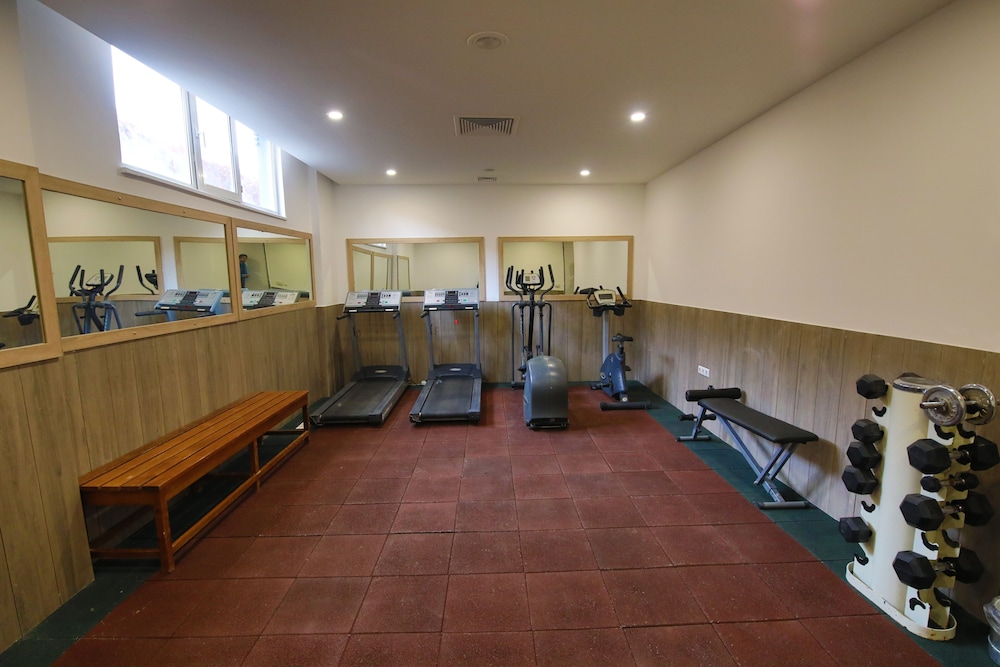 Tiryandafil Hotel 26/44