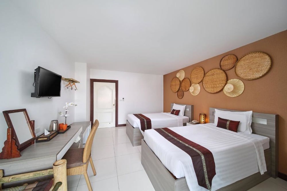 Baan Thai Boutique 16/55