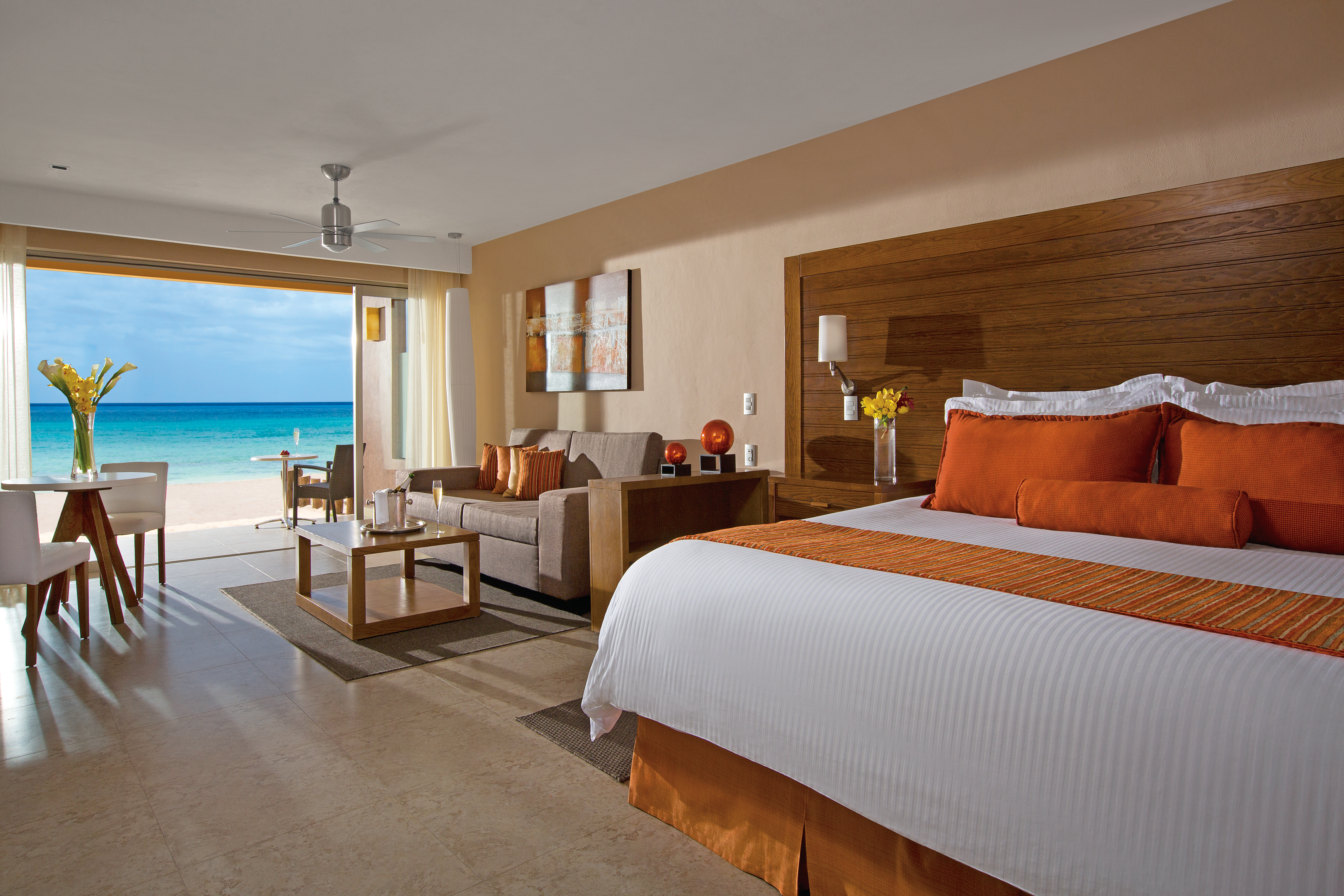 Club, Junior Suite, Ocean Front
