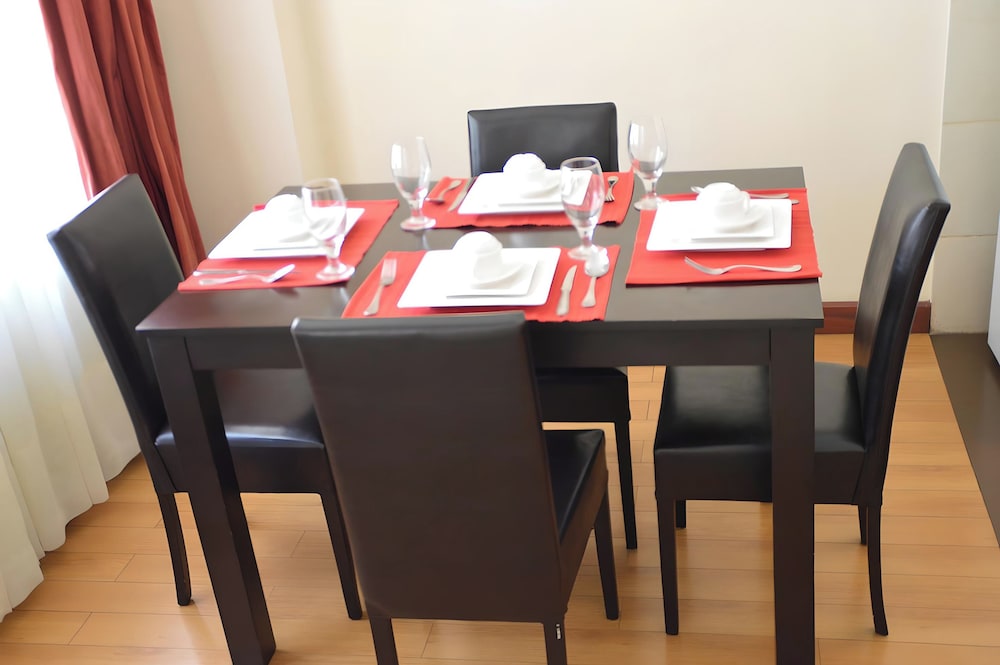 Norfolk Towers Serviced Apartments 17/22