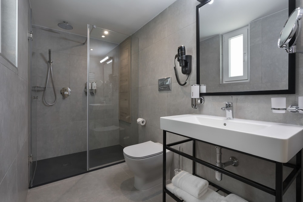 Azur Hotel by ST Hotels 16/42