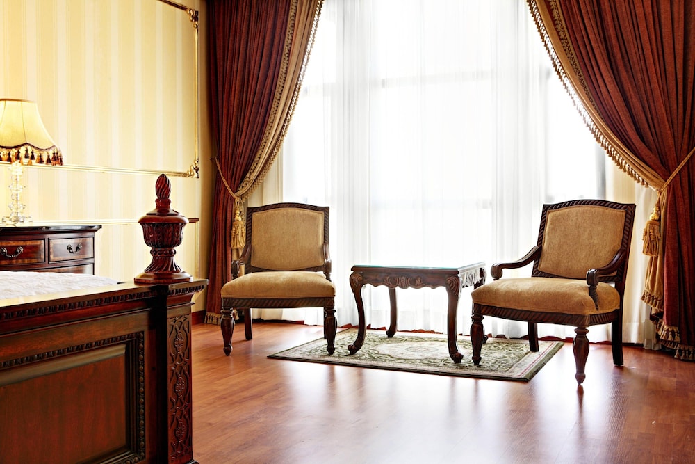 فندق المدينة مريديان(Le Meridien Medina) 35/60