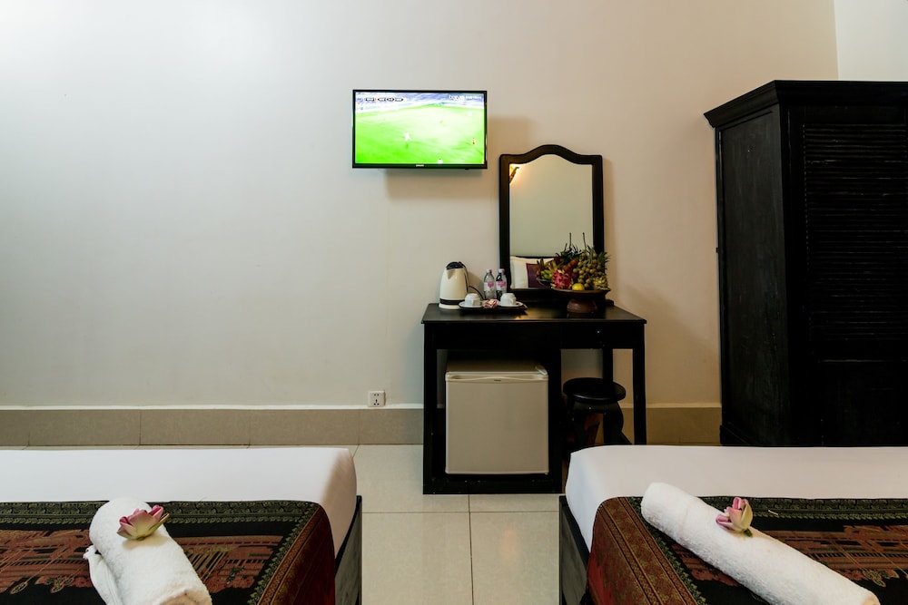 The Unique Angkor Villa 55/69