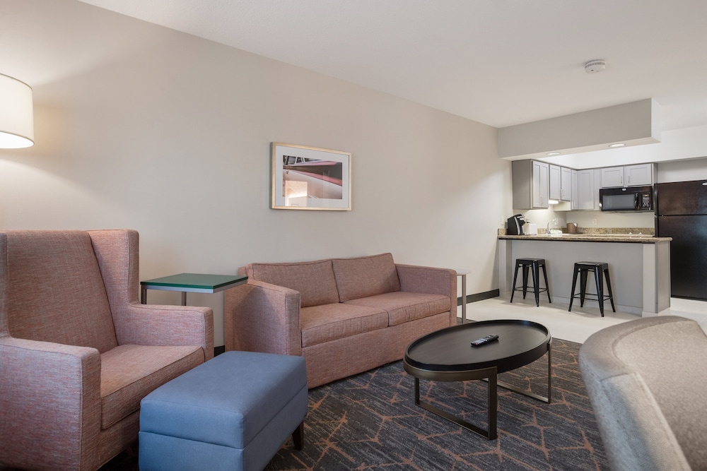 Holiday Inn Jackson Nw Airport Road 50/79