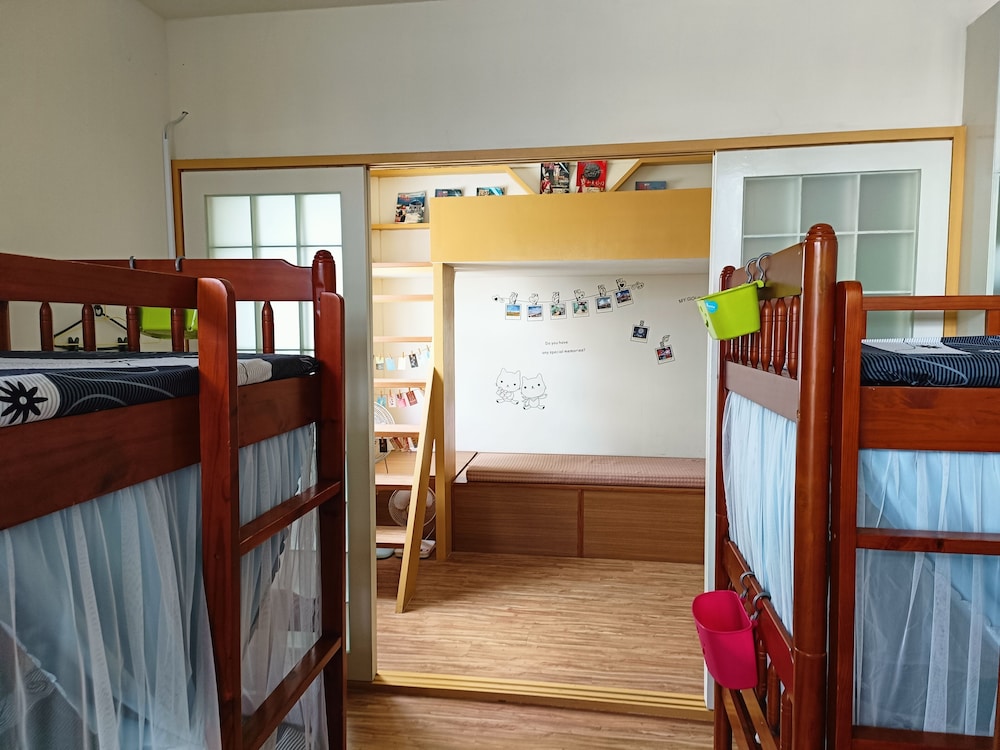 Df Park Space Hostel 20/50
