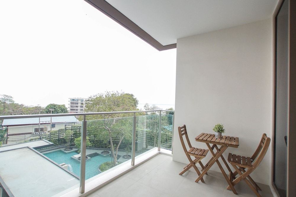 Baan Plai Haad By Pong 9/32
