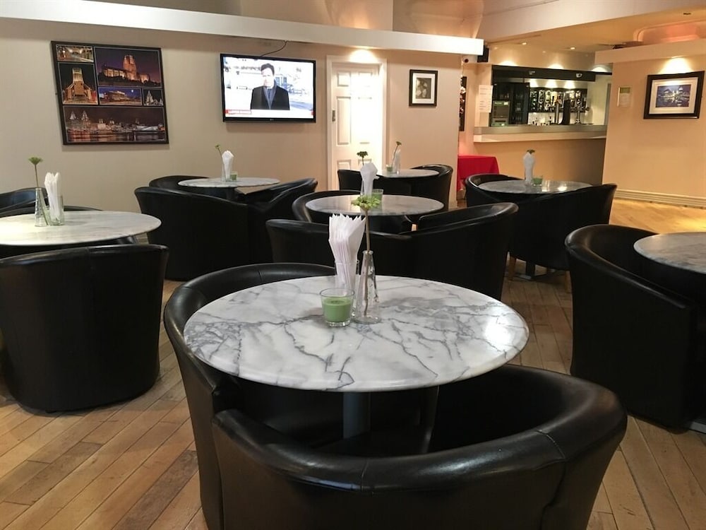 Lord Nelson Hotel 20/24