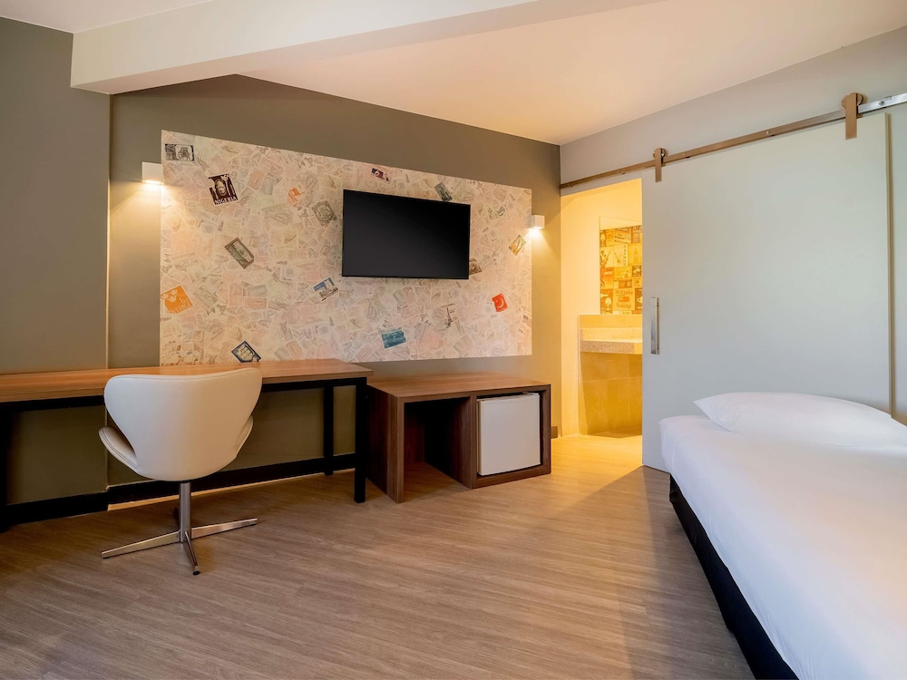 غرفة عائلية بسرير كوين وسريرين منفصلين، Ibis Styles Sorocaba Santa Rosalia 6/8