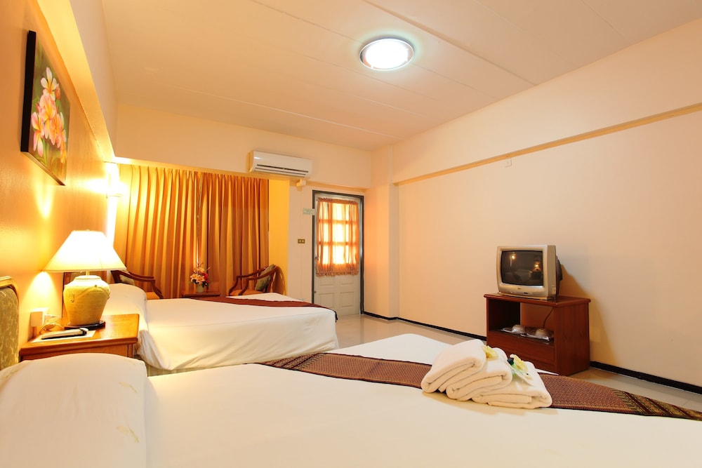 Regent Ramkhamhaeng 16/50