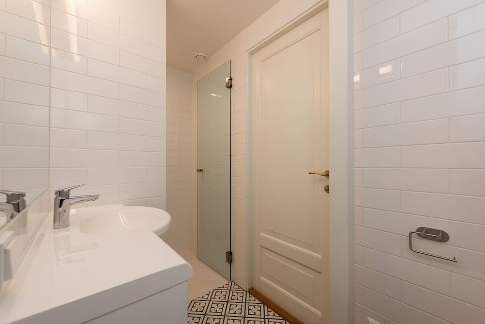 Tallinn Apartment Hotel 46/50