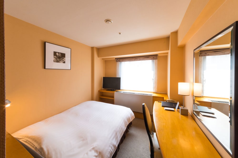 ROOM, SINGLE, SEMI DOUBLE BED, SMOKING