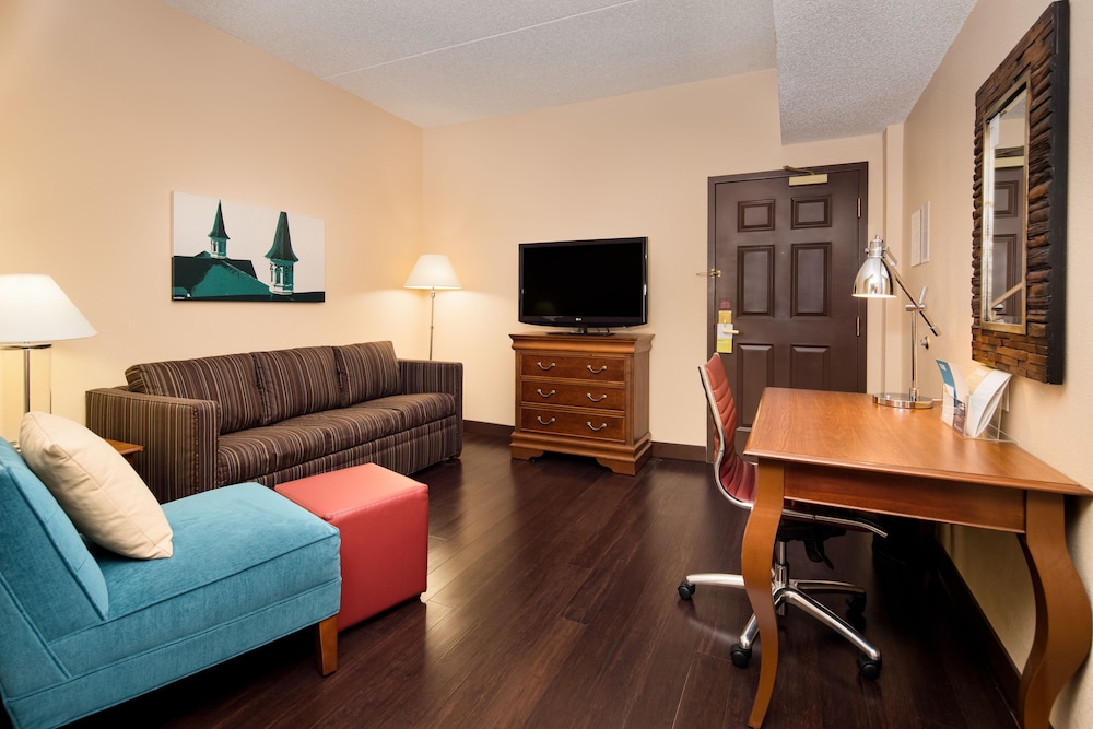 Four Points By Sheraton Louisville Airport 21/27