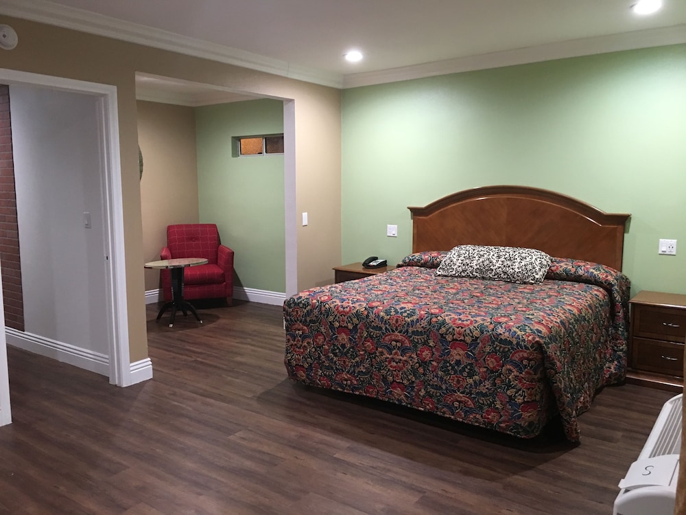 American Inn Suites Lax Airport 18/64