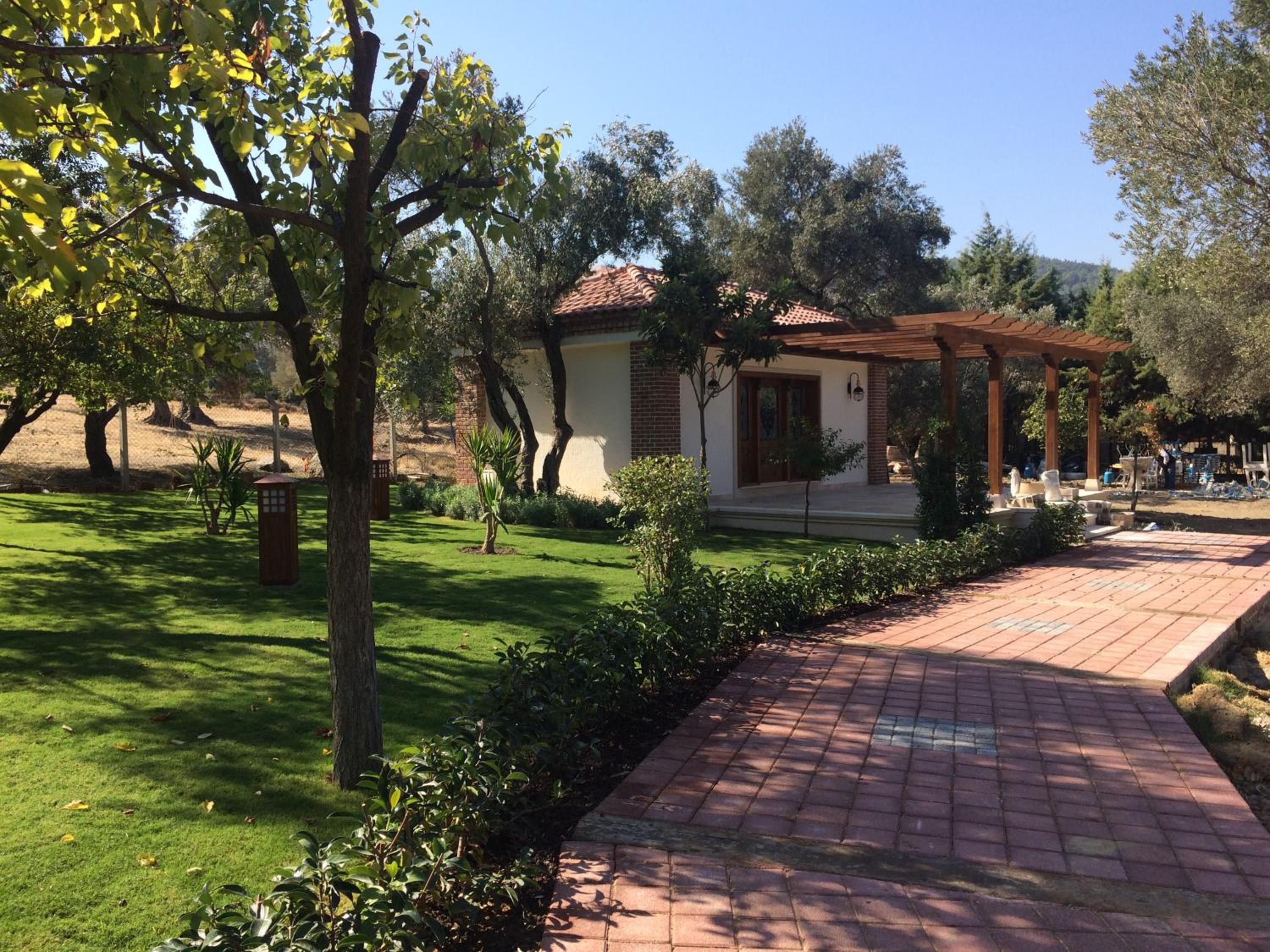 Ayse Hanim Konagi Urla (+12 Adult Only) 8/13
