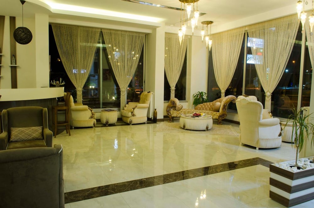 LAVIN OTEL 27/72