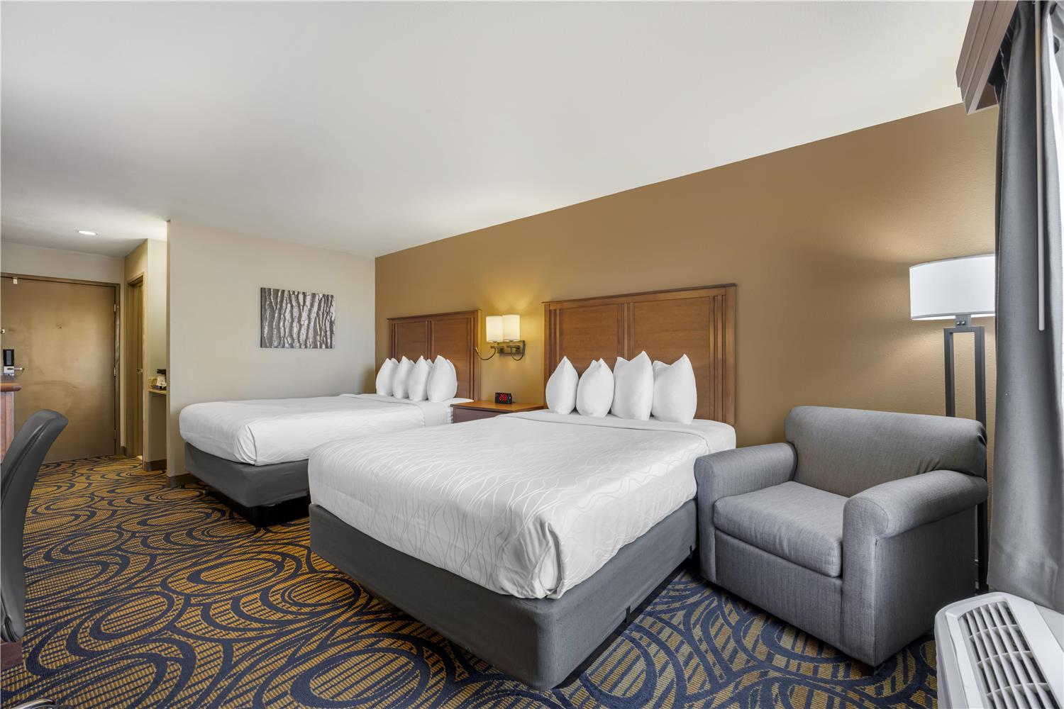 Best Western Woodburn 13/46