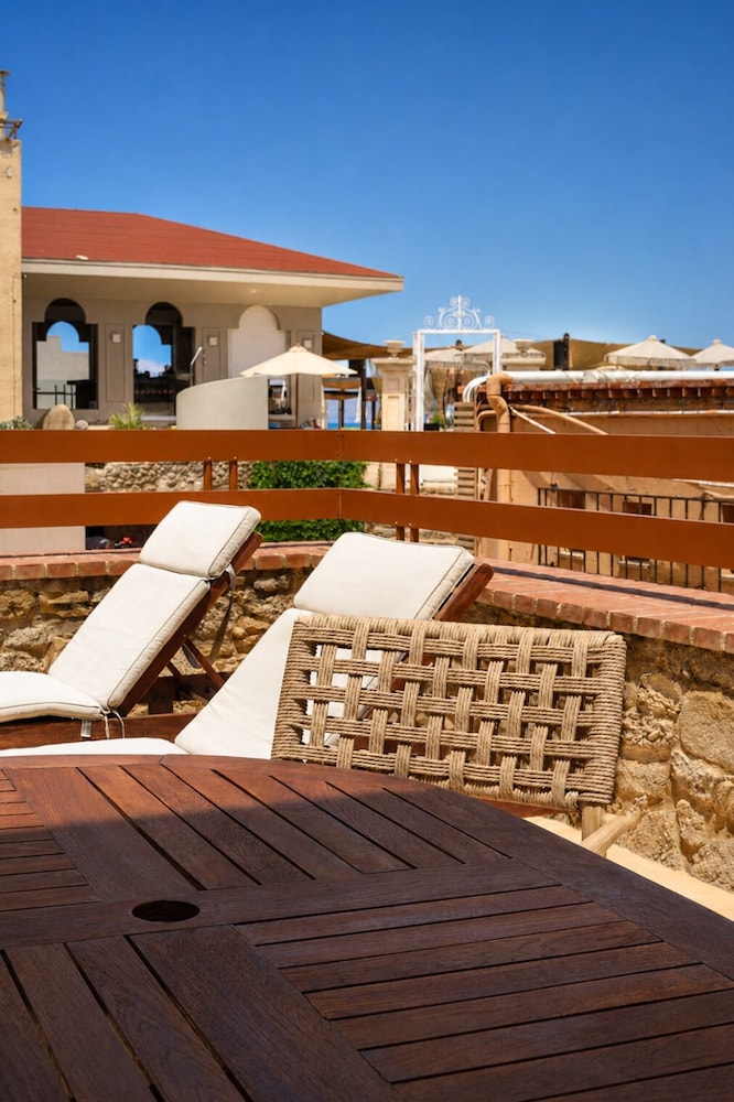Mylos Hotel & Apartments 4/50