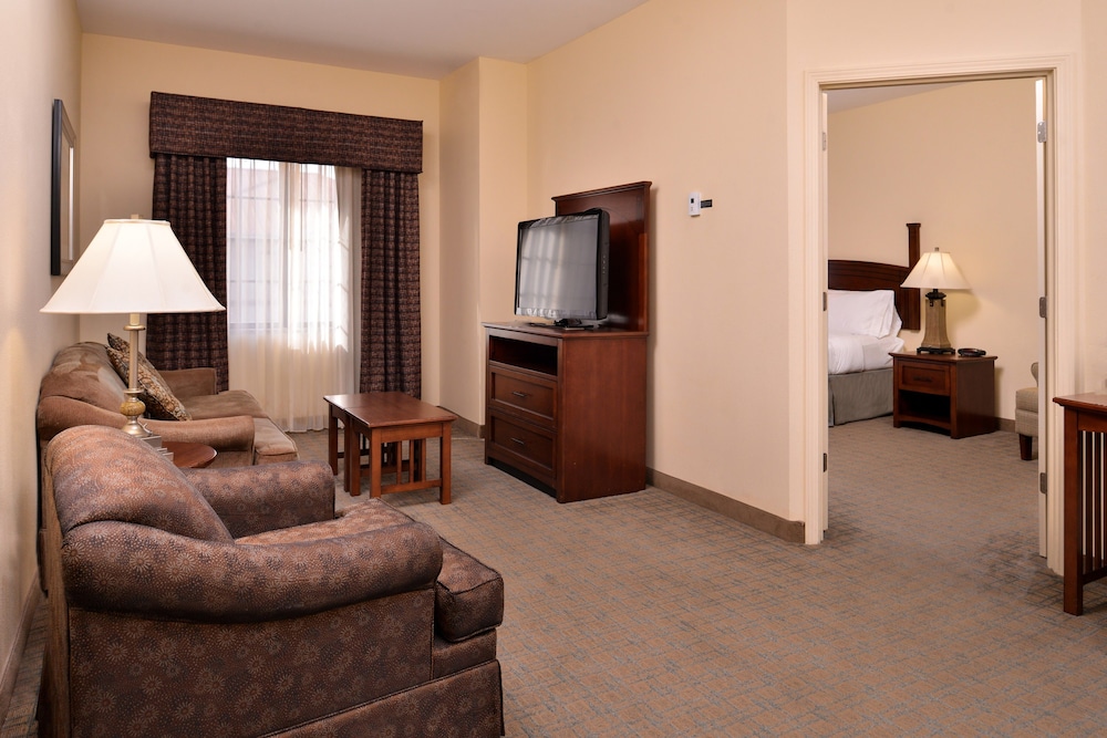 Staybridge Suites Oklahoma City 37/74