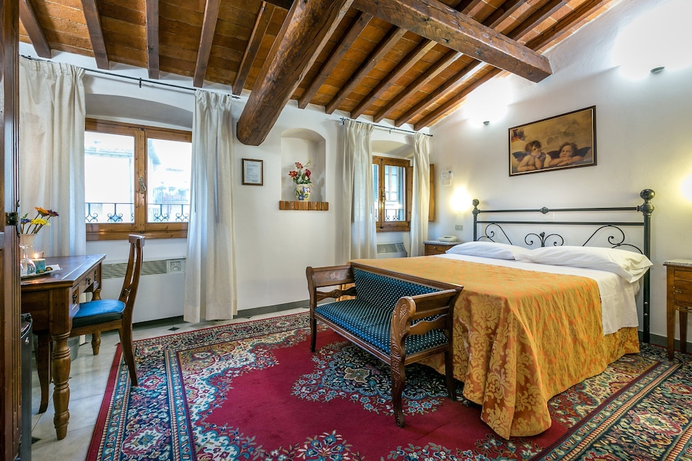 Hotel Collodi 40/53